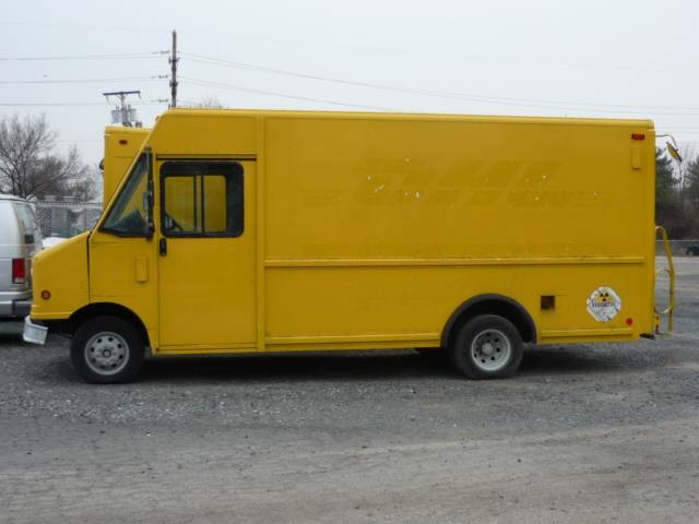 2003 Ford E450 Step Van Parcel Delivery Truck